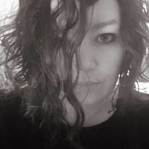 Meet your Posher, Lana